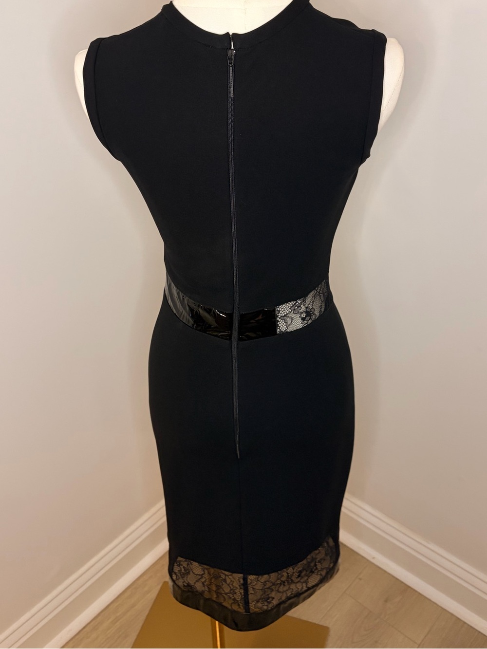 Christopher Kane Lace & Patent Leather Black Sheath Dress Size S - Picture 6 of 14